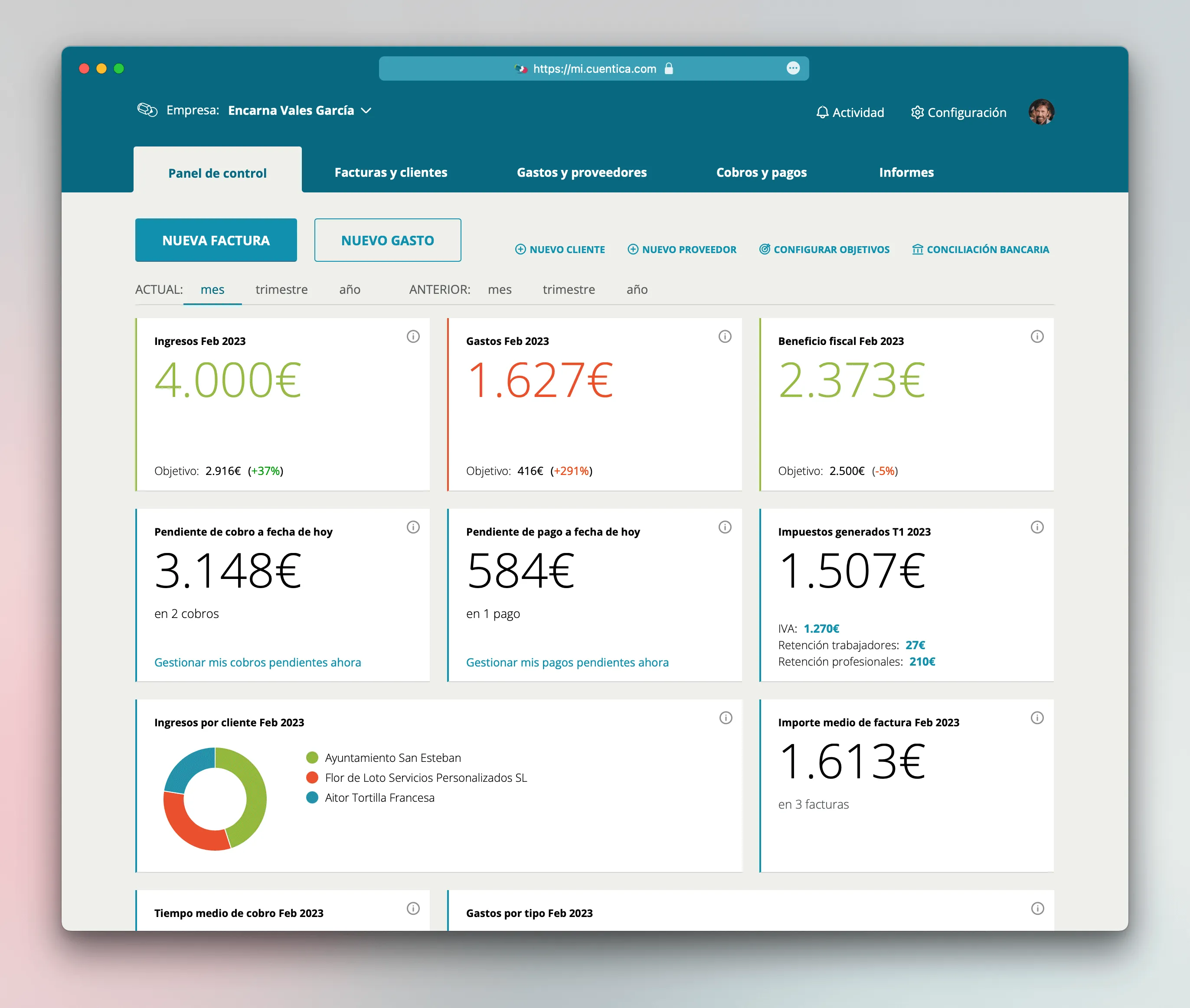 Captura de Cuéntica: El panel de Cuéntica: ingresos, gastos y beneficio fiscal del mes, con lo pendiente de cobro y los impuestos ya generados del trimestre.